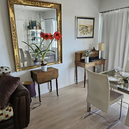 Au Centre De De 64 M2 شقة *